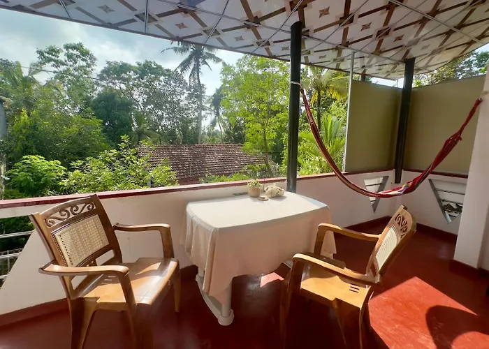 Chathurni Villa Ahangama